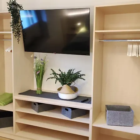 Gerhard * 施图拜河谷泰尔夫斯